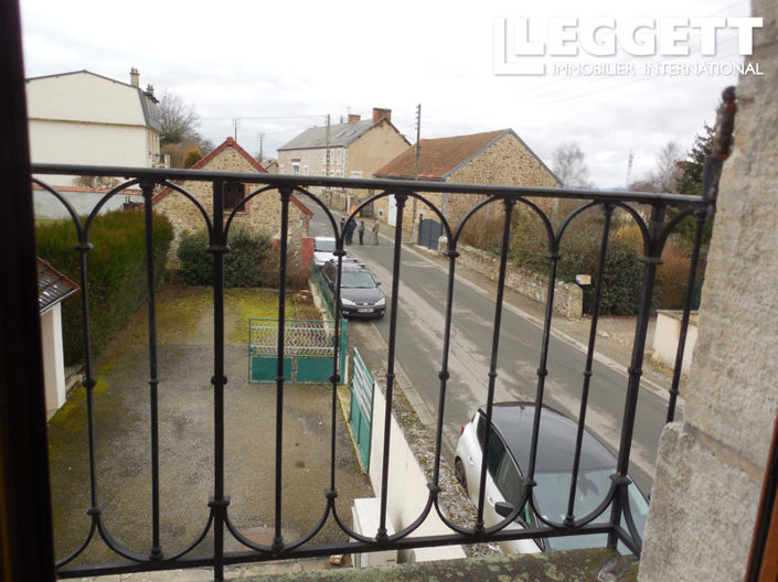 Image No.10-2 Bed House for sale