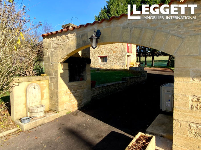 Image No.10-5 Bed House for sale