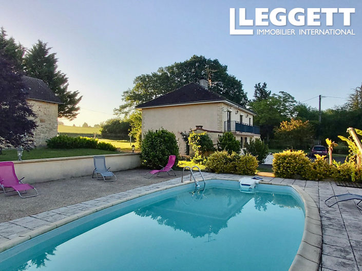 Image No.2-5 Bed House for sale