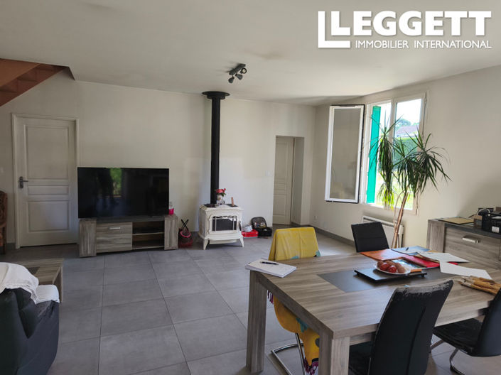 Image No.6-Maison de 1 chambre à vendre à La Rochebeaucourt-et-Argentine