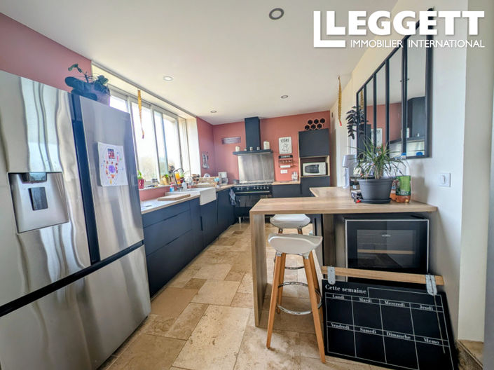 Image No.3-3 Bed House for sale