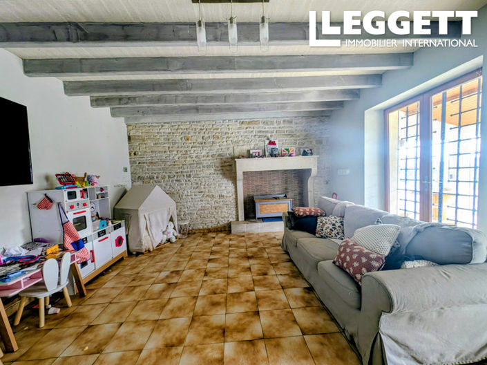 Image No.4-3 Bed House for sale