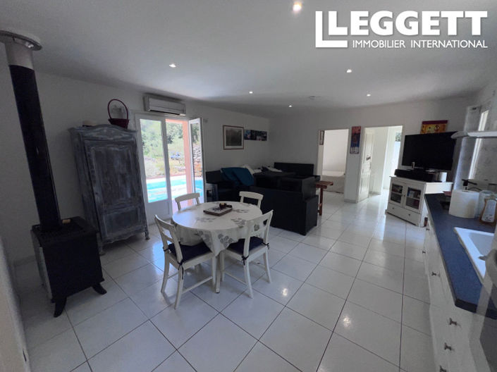 Image No.7-2 Bed House for sale