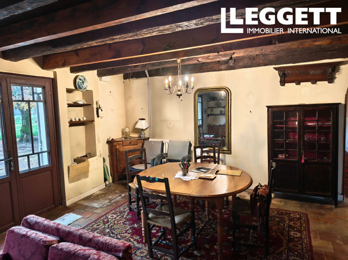 Image No.6-5 Bed House for sale