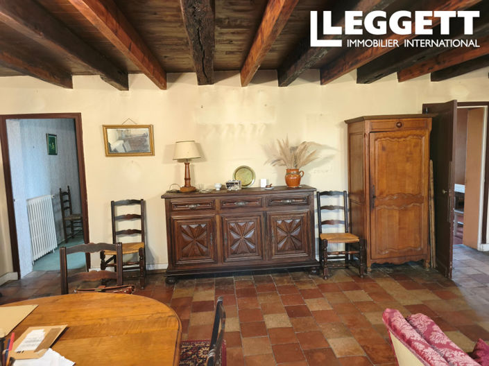 Image No.7-5 Bed House for sale