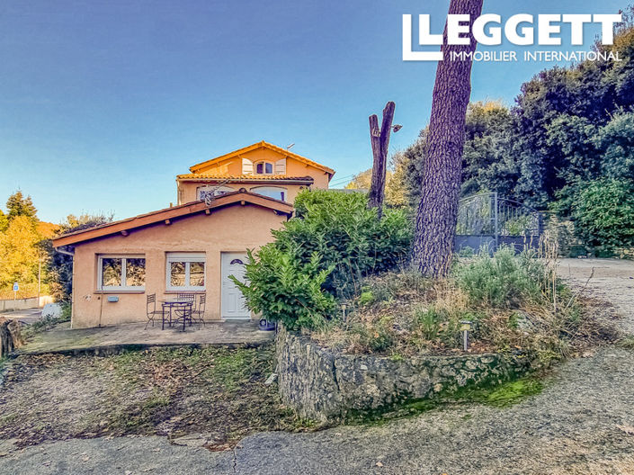 Image No.2-4 Bed House for sale