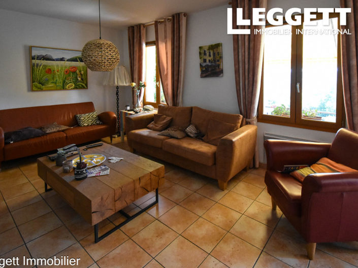 Image No.5-4 Bed House for sale