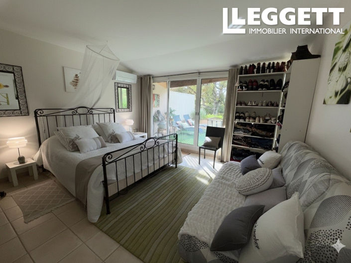 Image No.10-4 Bed House for sale