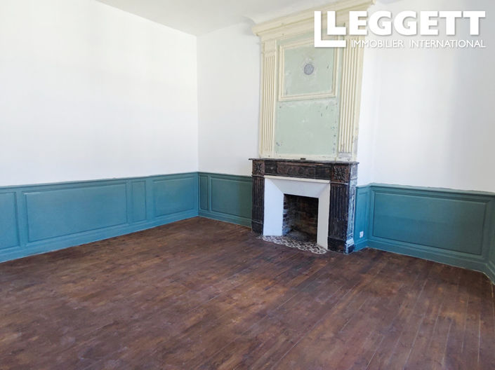 Image No.10-2 Bed House for sale