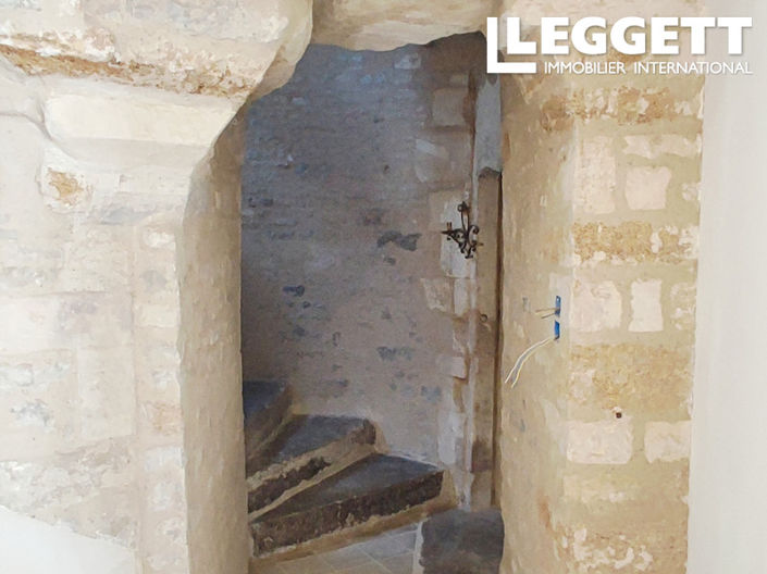 Image No.2-2 Bed House for sale