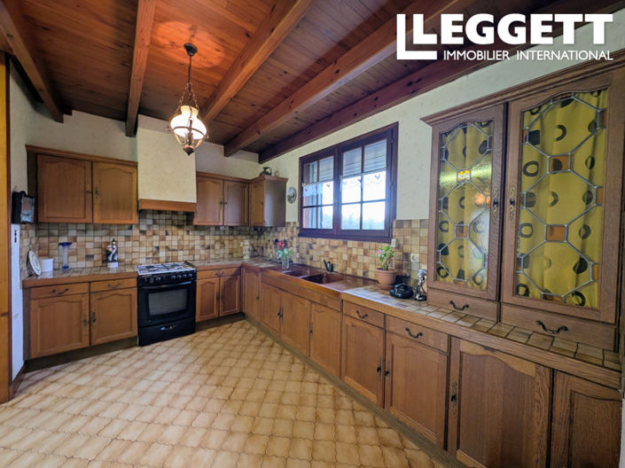 Image No.3-3 Bed House for sale