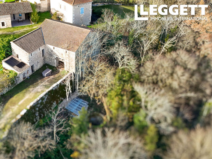 Image No.8-Bar for sale