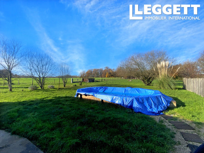 Image No.2-4 Bed House for sale