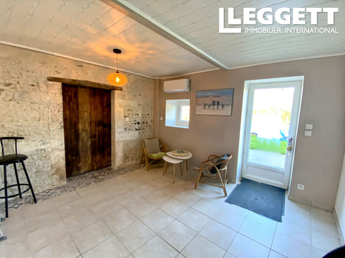 Image No.7-4 Bed House for sale