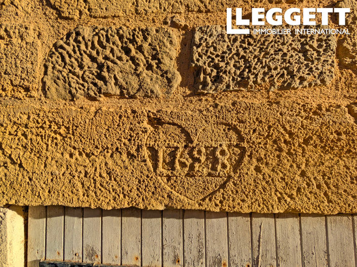 Image No.2-2 Bed House for sale