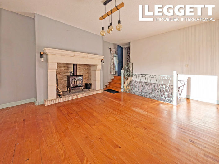 Image No.5-2 Bed House for sale