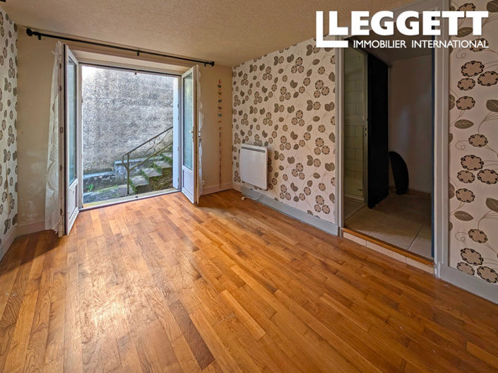 Image No.6-2 Bed House for sale