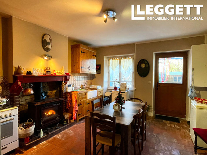 Image No.5-2 Bed House for sale