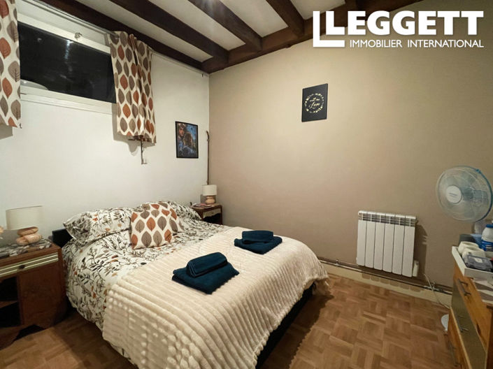 Image No.7-2 Bed House for sale