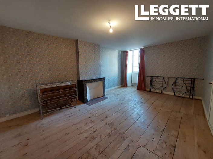 Image No.7-4 Bed House for sale