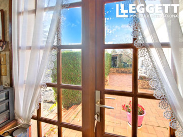 ahr0chm6ly9jzg4uagvzdglhlmltbw8vaw1hz2uvvevom