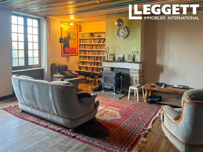 Image No.3-5 Bed House for sale