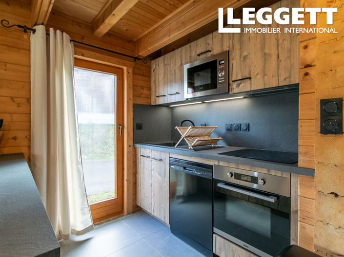 Image No.7-3 Bed House for sale