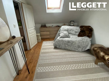 ahr0chm6ly9jzg4uagvzdglhlmltbw8vaw1hz2uvvevom