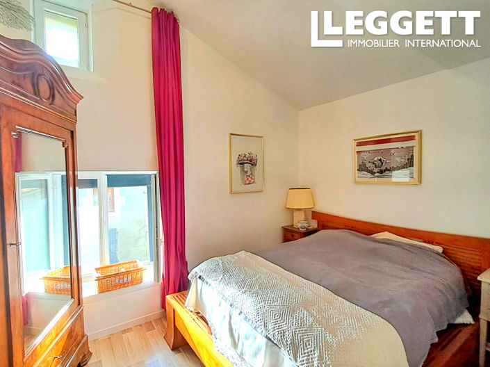 Image No.4-3 Bed House for sale