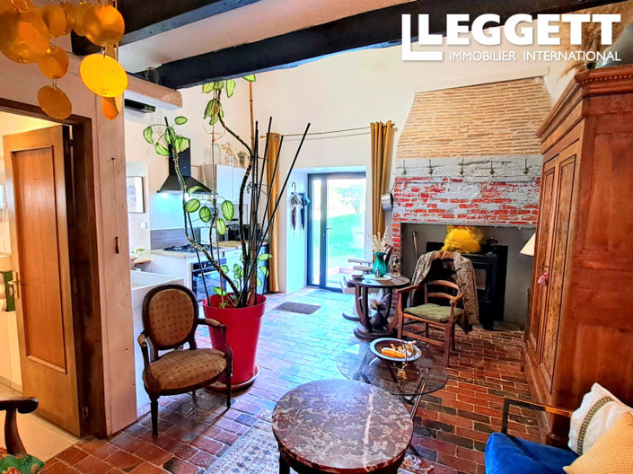 Image No.6-3 Bed House for sale