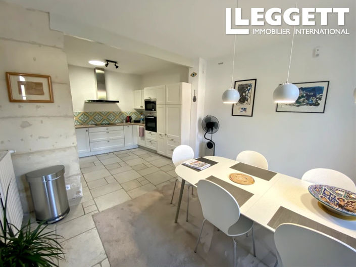 Image No.6-3 Bed House for sale