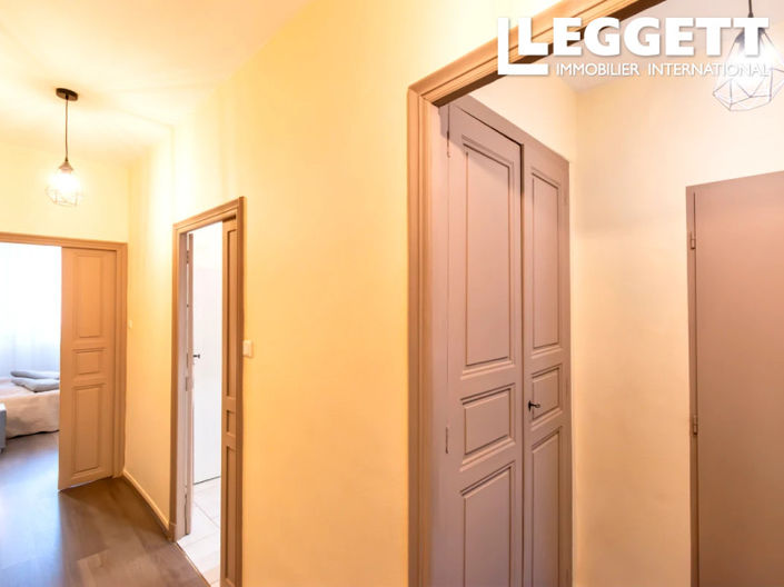 Image No.10-4 Bed House for sale