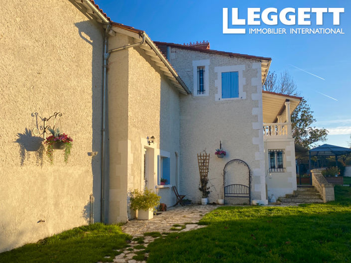 Image No.2-Maison de 14 chambres à vendre à Ribérac