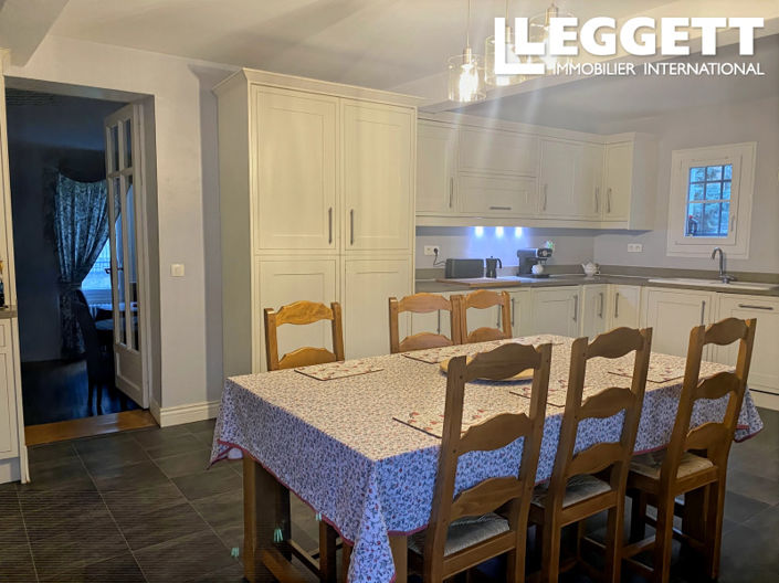 Image No.7-14 Bed House for sale