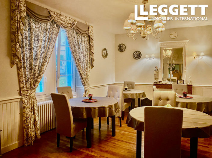 Image No.8-14 Bed House for sale