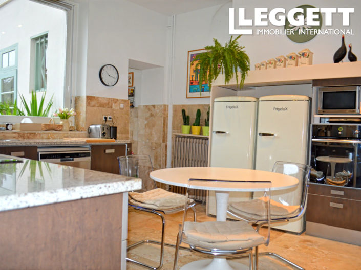 Image No.7-4 Bed House for sale