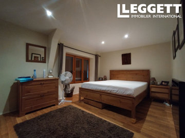 ahr0chm6ly9jzg4uagvzdglhlmltbw8vaw1hz2uvvevom