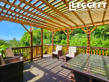 ahr0chm6ly9jzg4uagvzdglhlmltbw8vaw1hz2uvvevom