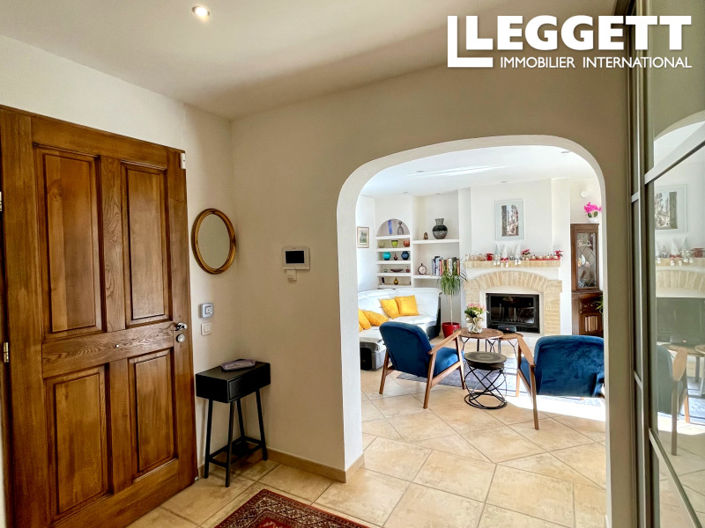 Image No.7-4 Bed House for sale