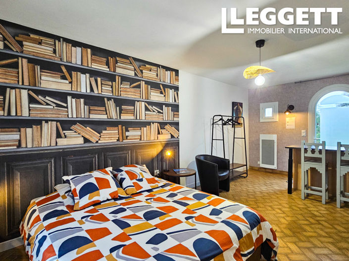 Image No.6-7 Bed House for sale