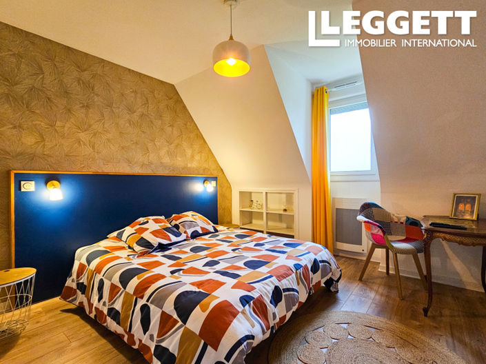 Image No.9-7 Bed House for sale