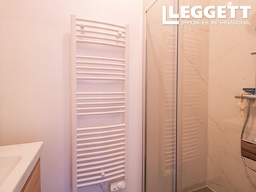 ahr0chm6ly9jzg4uagvzdglhlmltbw8vaw1hz2uvvevom