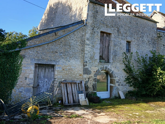 Image No.10-3 Bed House for sale