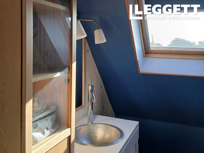 Image No.7-3 Bed House for sale