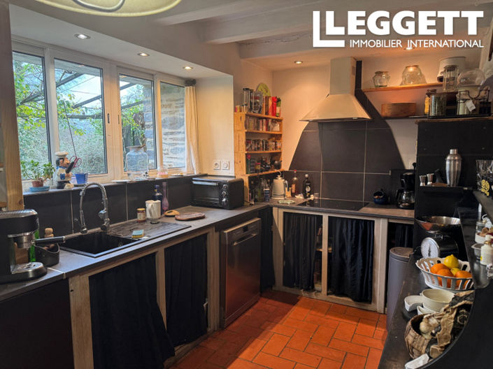 Image No.4-2 Bed House for sale