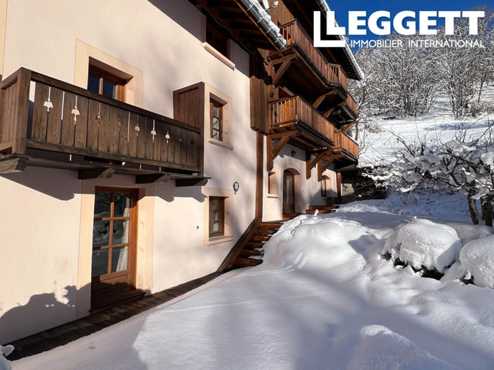 Image No.10-3 Bed Apartment for sale