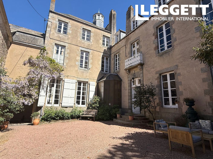 Image No.2-Maison de 6 chambres à vendre à Mayenne