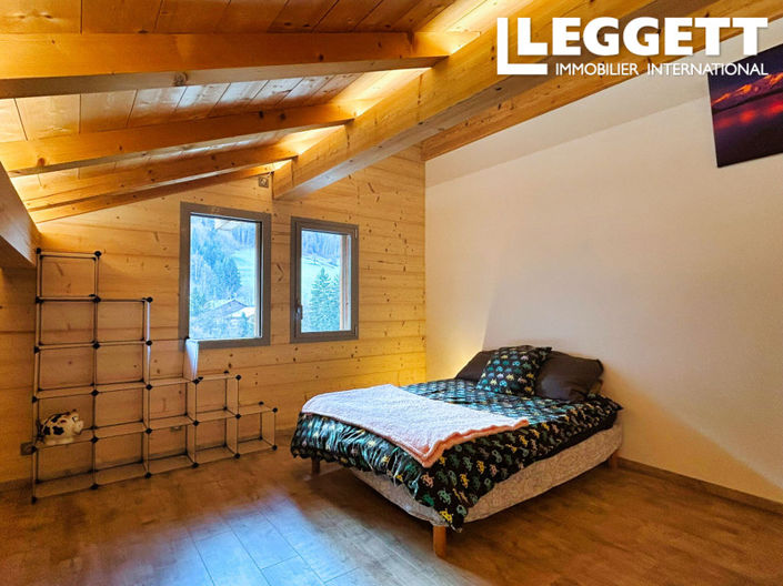 Image No.5-3 Bed House for sale