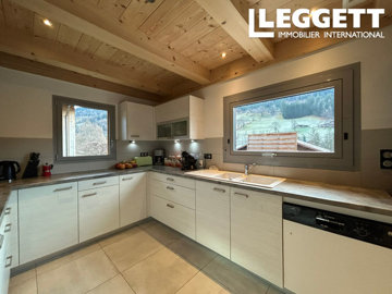 ahr0chm6ly9jzg4uagvzdglhlmltbw8vaw1hz2uvvevom