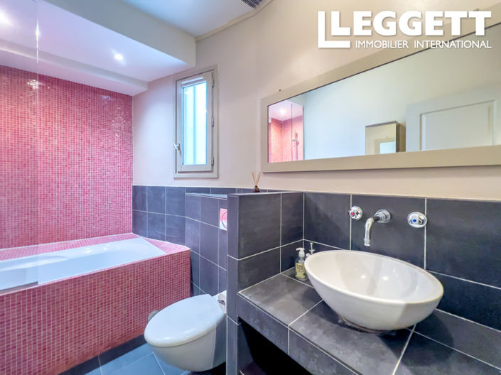 Image No.9-2 Bed Apartment for sale